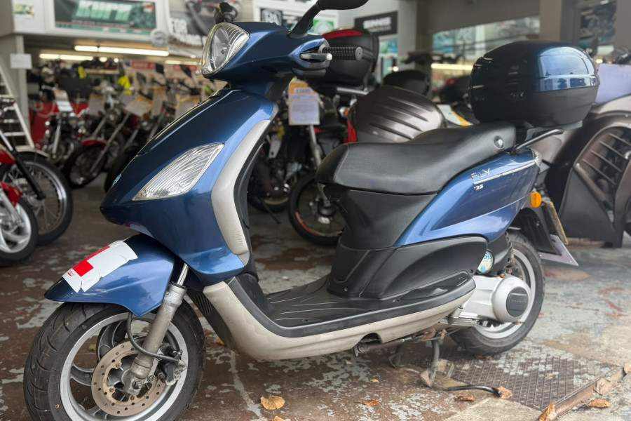 Piaggio Fly  