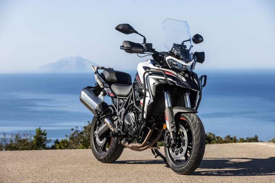 Benelli TRK 702cc 