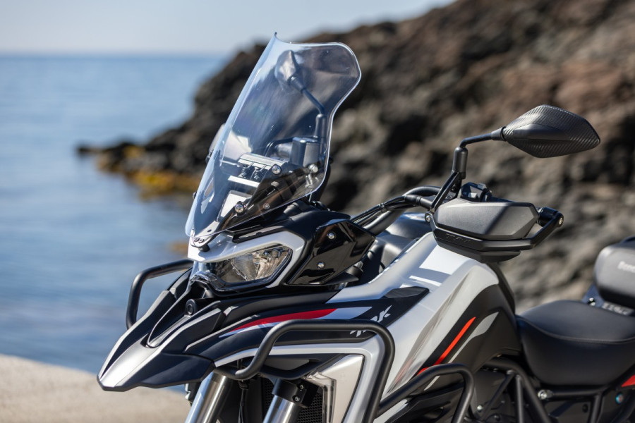 Benelli TRK 702cc 