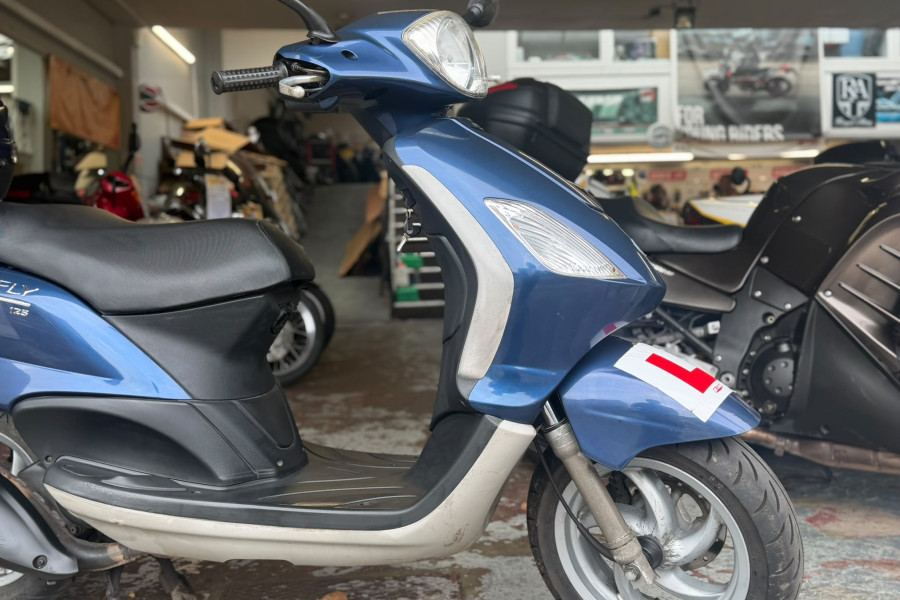 Piaggio Fly  